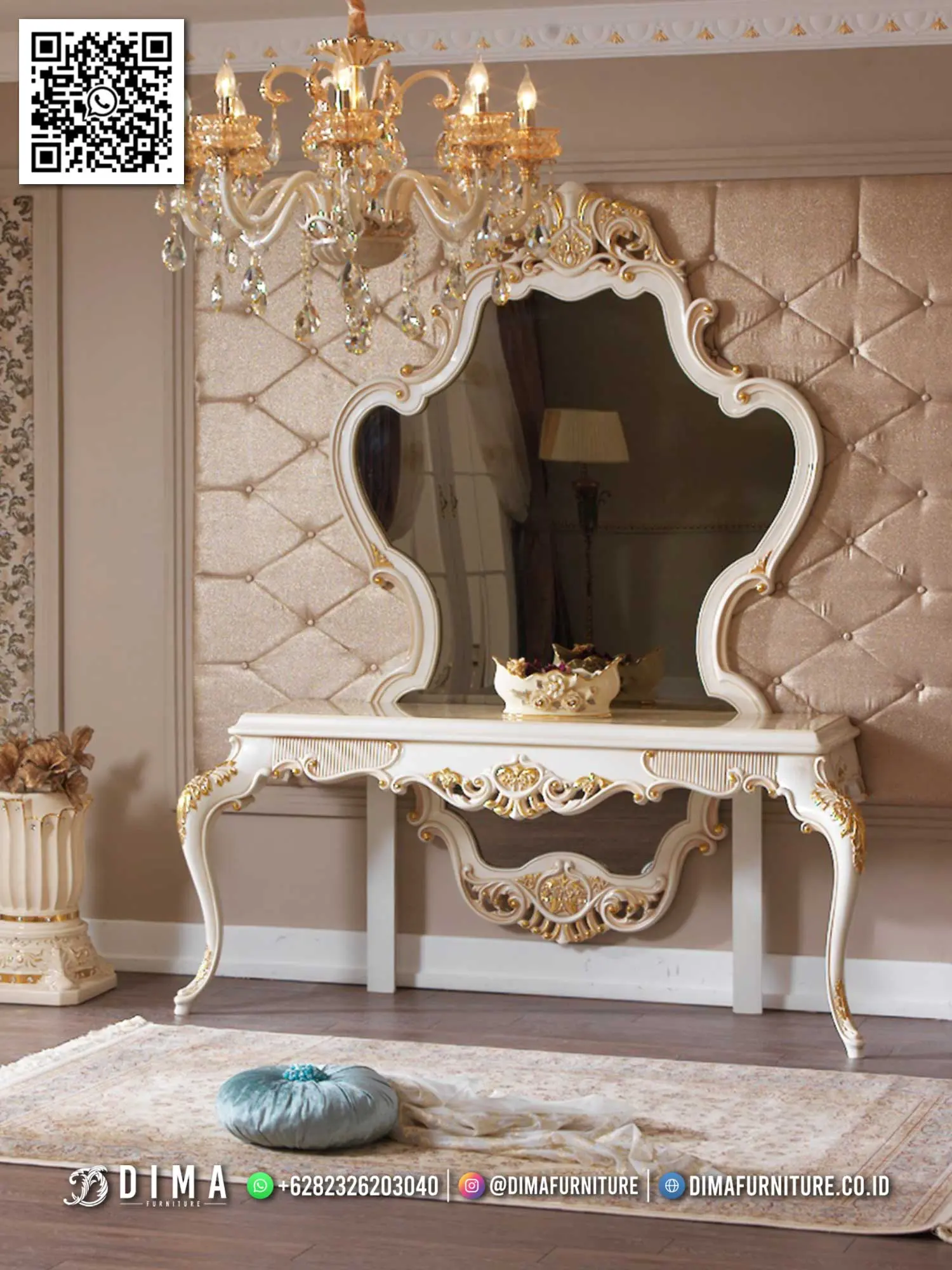 Set Meja Konsol Mewah Clarissa Style Eropa Elegan 96BT Set Meja Konsol Mewah Clarissa Style Eropa Elegan 96BT